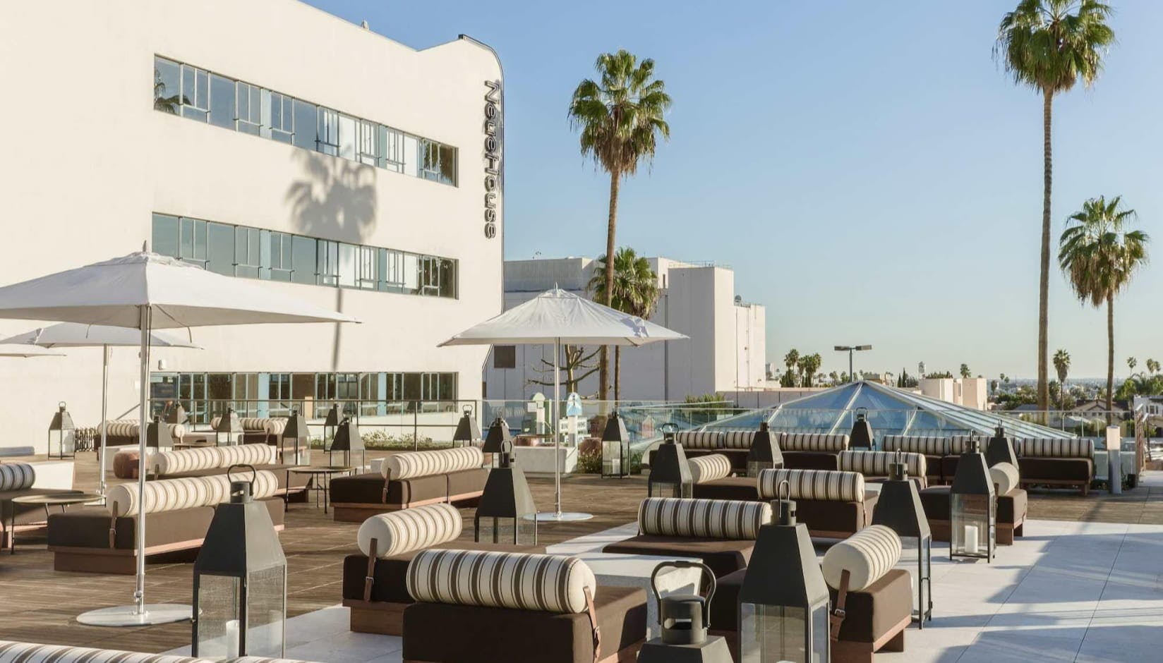 NeueHouse Hollywood - terrace of the flexible workspace